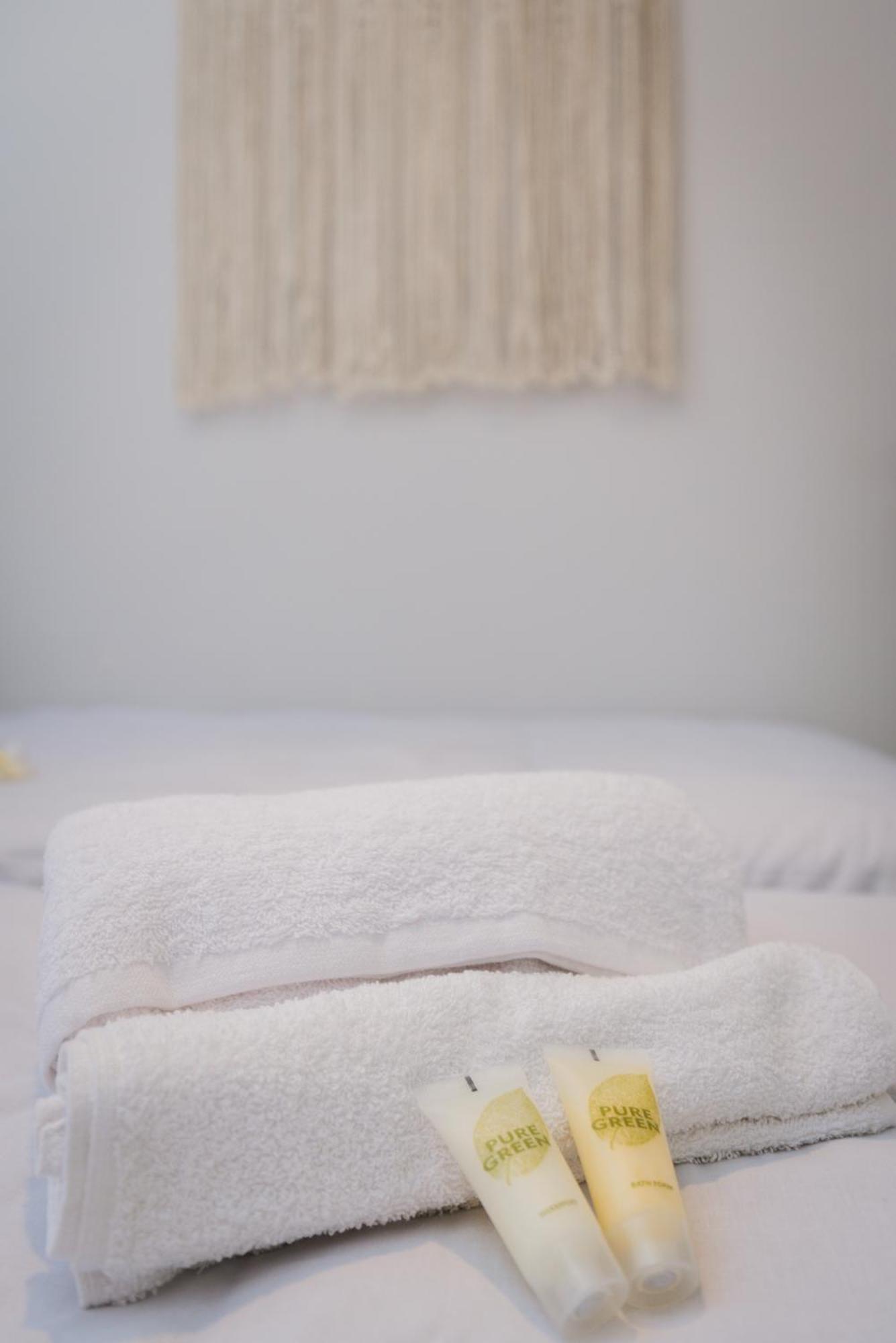 Stylish Apt W Jacuzzi, 5 Min To White Tower Thessaloníki Luaran gambar
