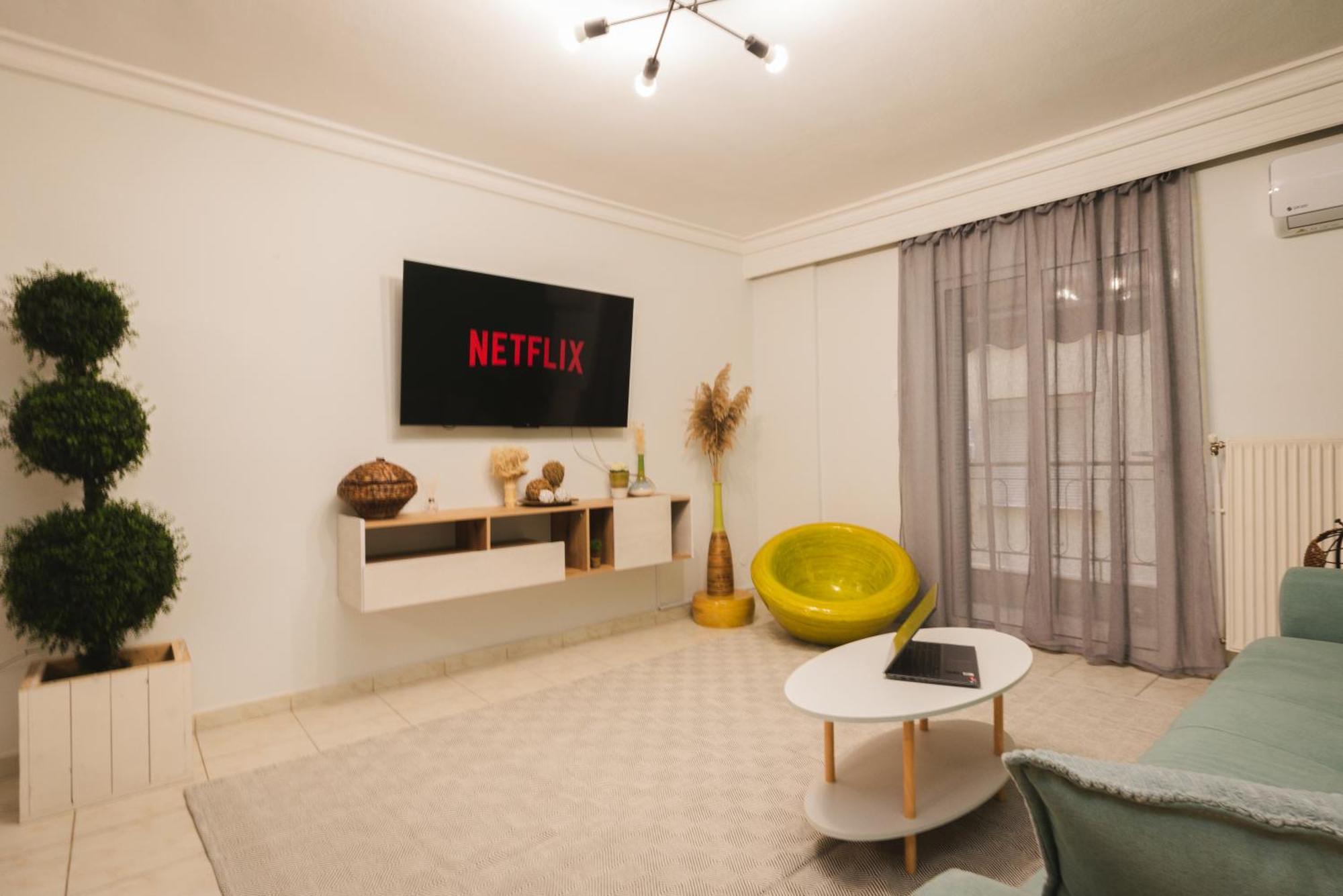 Stylish Apt W Jacuzzi, 5 Min To White Tower Thessaloníki Luaran gambar