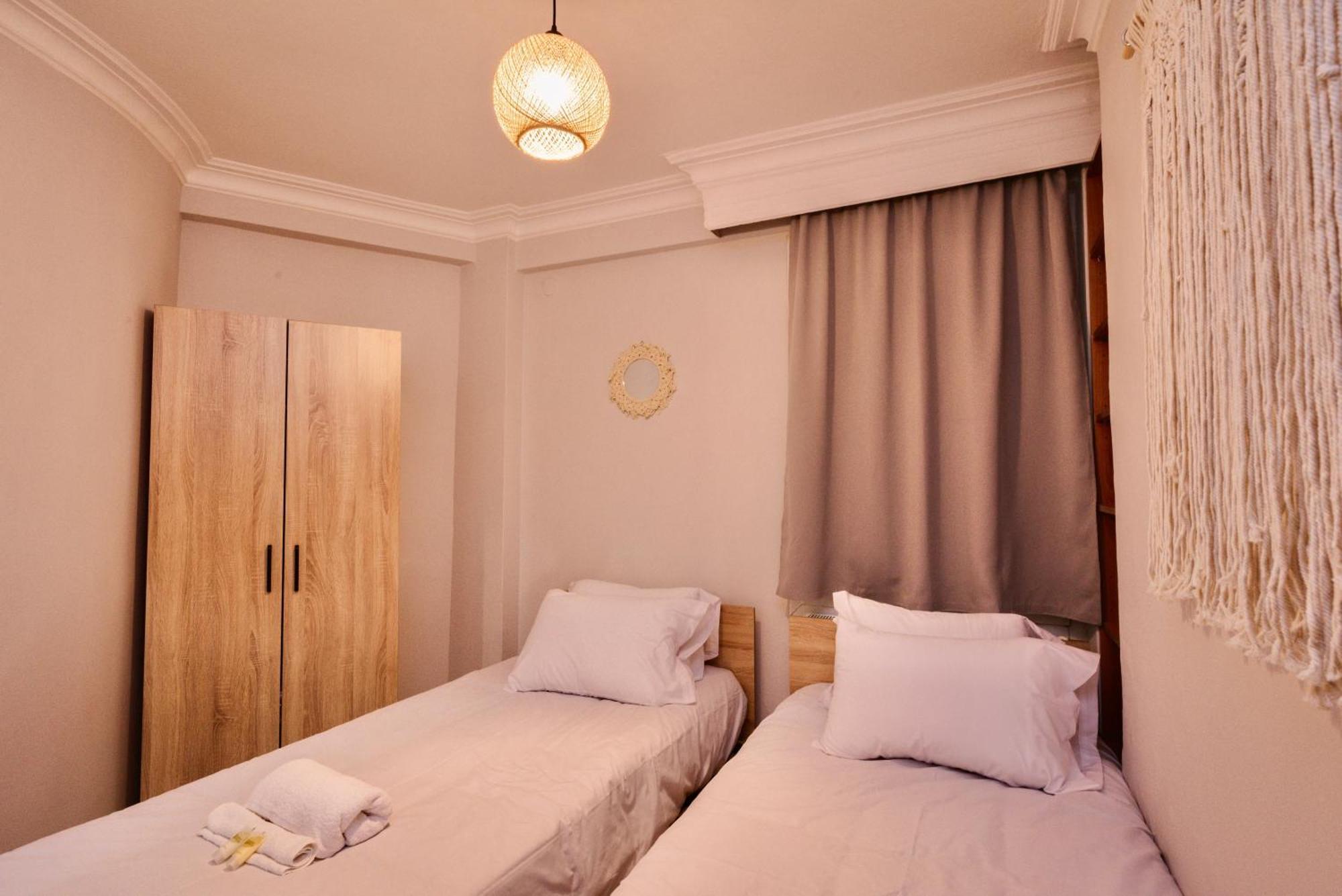 Stylish Apt W Jacuzzi, 5 Min To White Tower Thessaloníki Luaran gambar