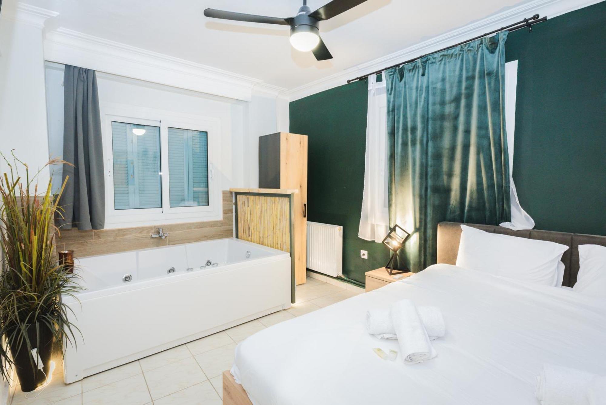 Stylish Apt W Jacuzzi, 5 Min To White Tower Thessaloníki Luaran gambar