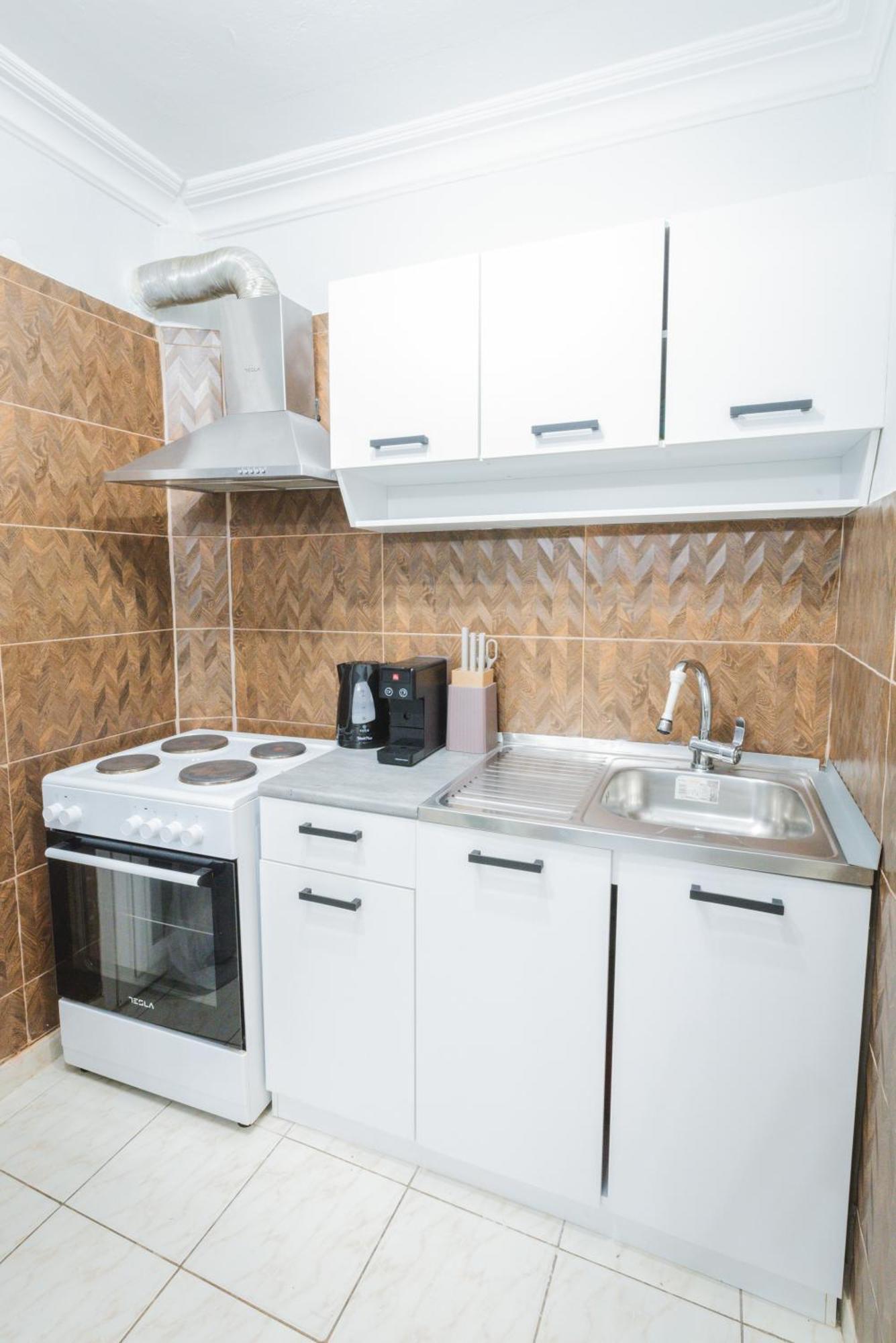 Stylish Apt W Jacuzzi, 5 Min To White Tower Thessaloníki Luaran gambar