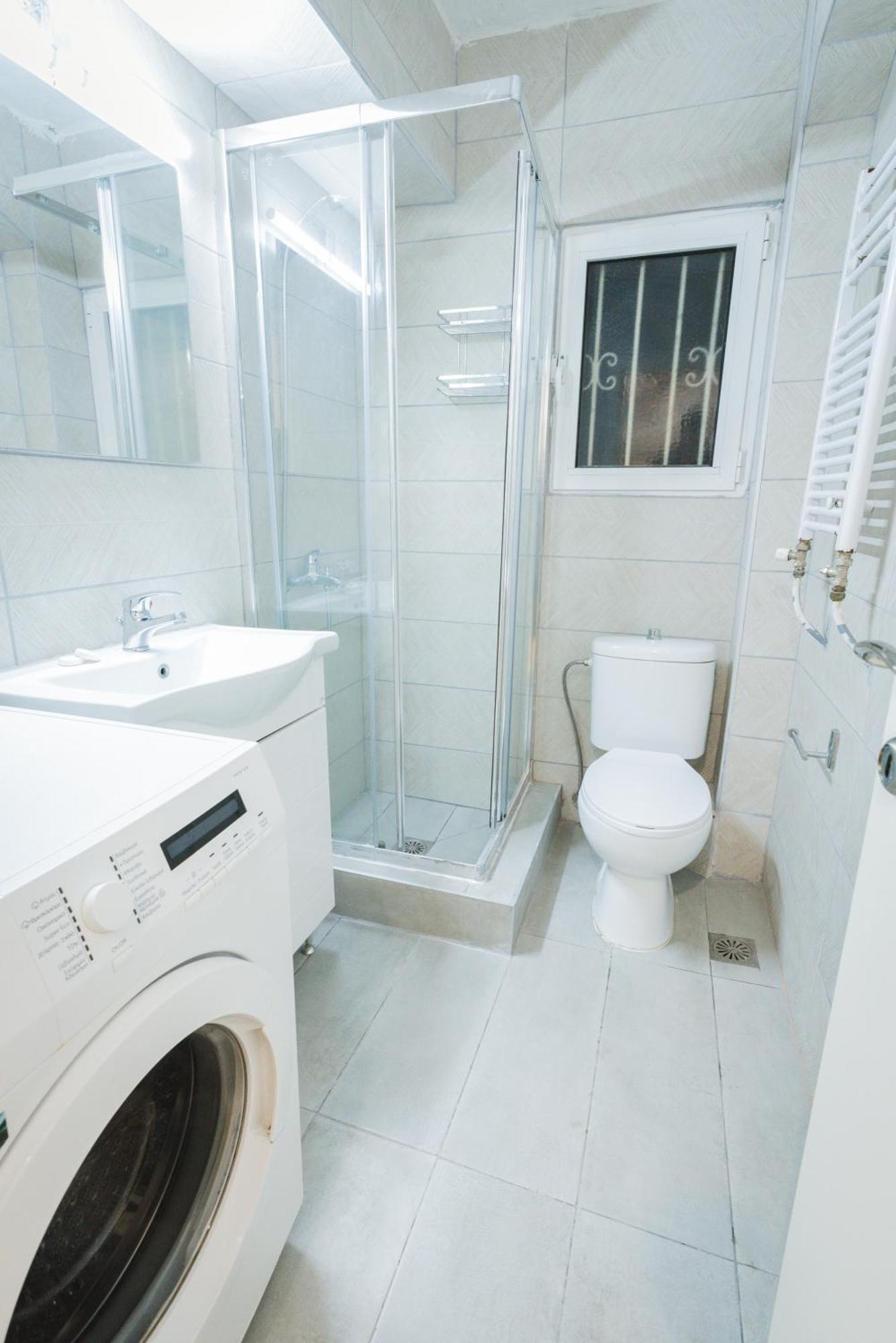 Stylish Apt W Jacuzzi, 5 Min To White Tower Thessaloníki Luaran gambar